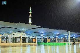 rain in madina Masjid e nabvi visit ❤️ 🌙2023